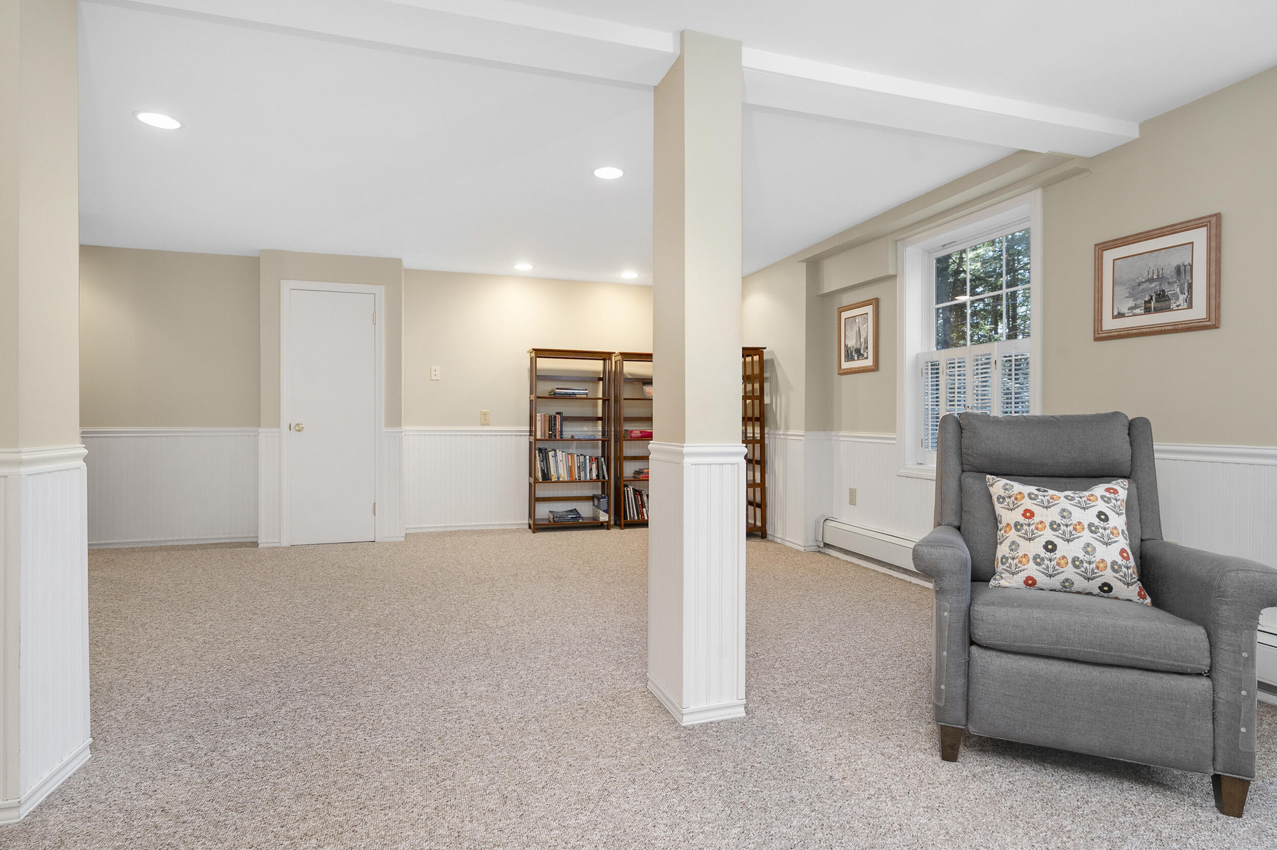 21 Stonewall Drive Cumberland, ME 04021 - Photo 34 of 36 39_21stonewall-32