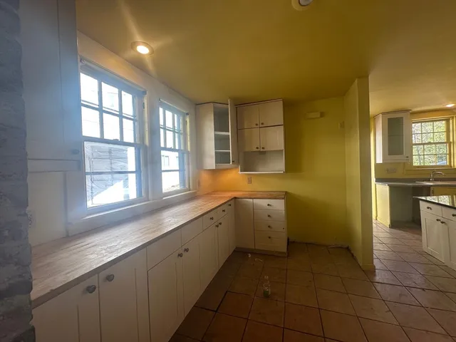 $299,900 | 91-93 Mulberry Street, Springfield, MA 01105