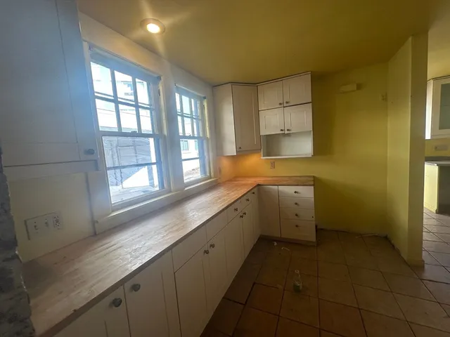 $299,900 | 91-93 Mulberry Street, Springfield, MA 01105