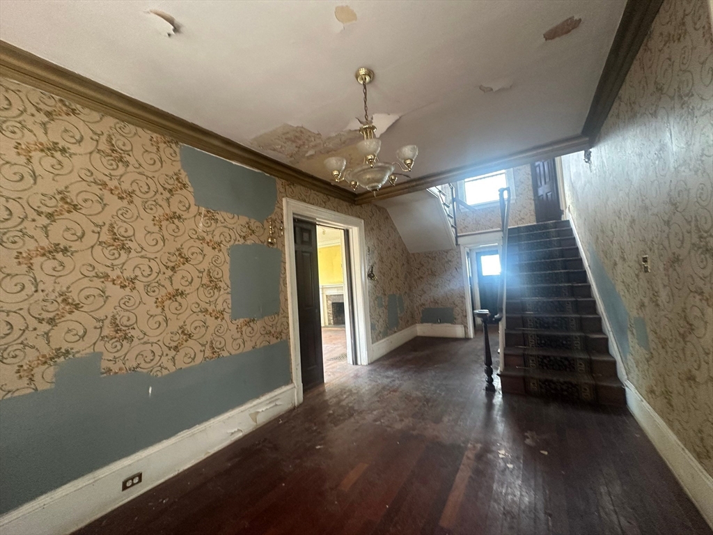 91-93 Mulberry Street Springfield, MA 01105 - Photo 28 of 40 Gallery Image 28