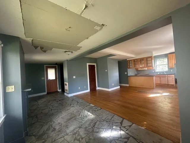 $299,900 | 91-93 Mulberry Street, Springfield, MA 01105