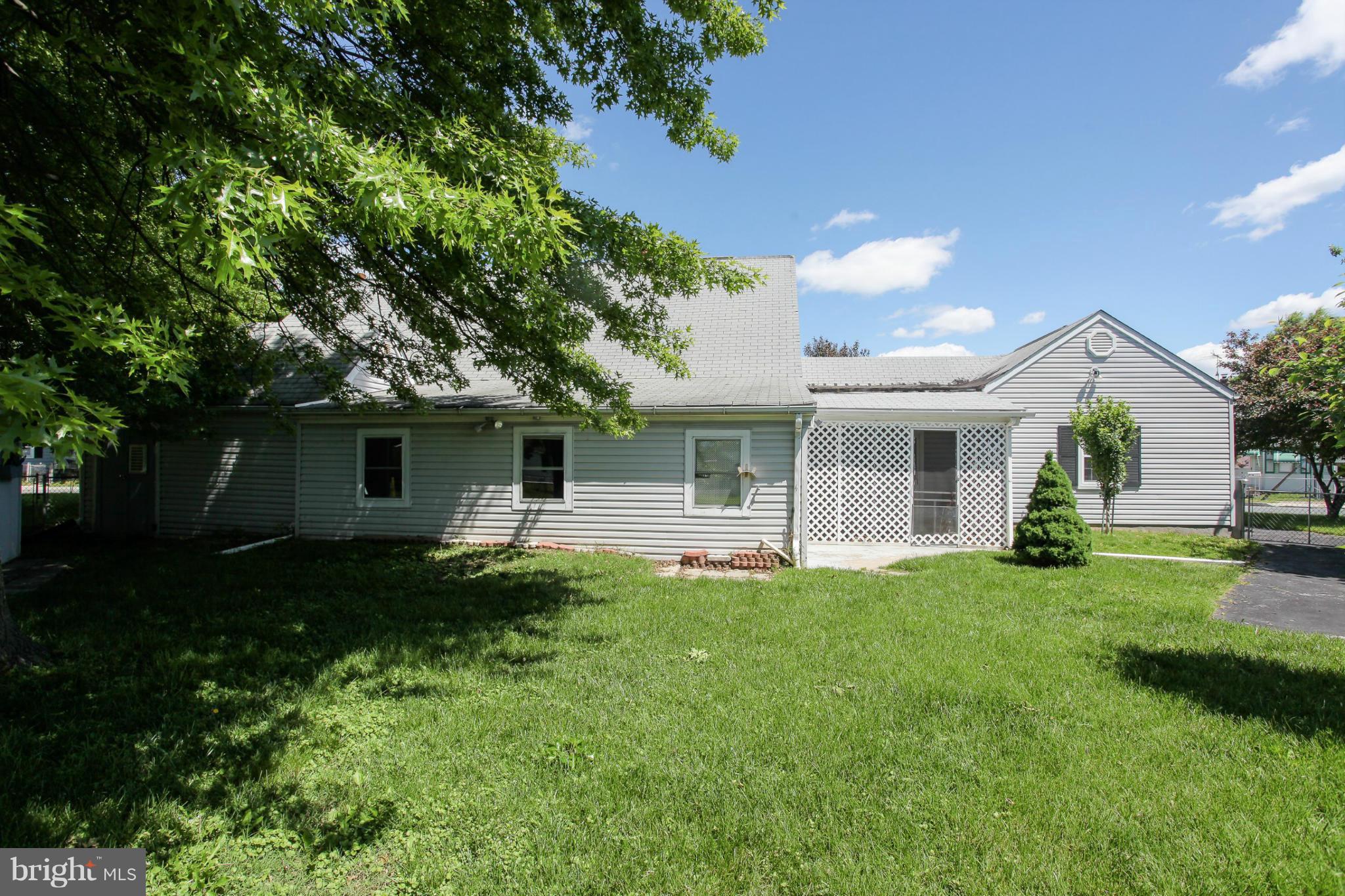 1709 Burnham Road Baltimore, MD 21222 - Photo 23 of 28 Exterior (Rear)