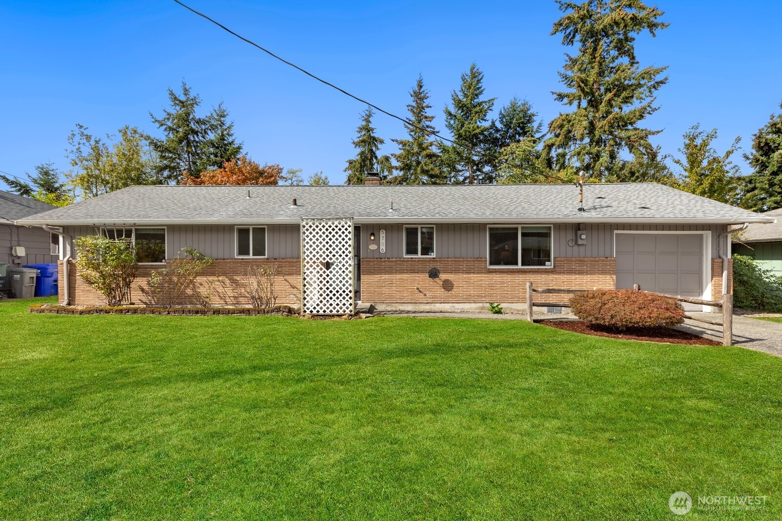 5706 Highland Road Everett, WA 98203 - Photo 1 of 20 Gallery Image 1