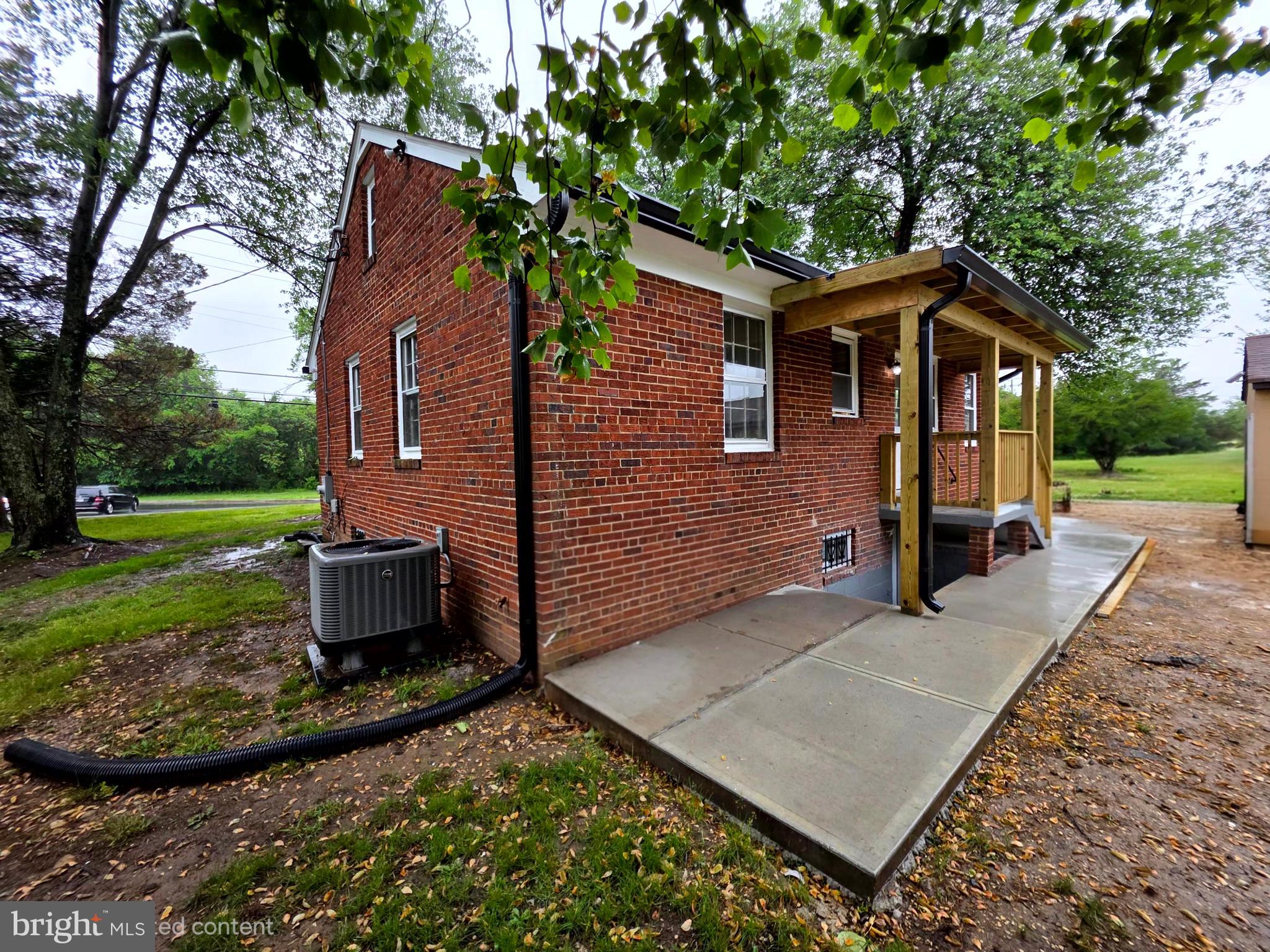 2206 Brinkley Road Fort Washington, MD 20744 - Photo 27 of 78 a view of a house with a yard
