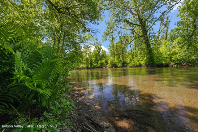 a view of an entryway with staircase