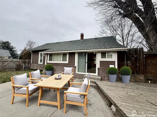 $208,000 | 111 West Dayton Avenue, Dayton, WA 99328
