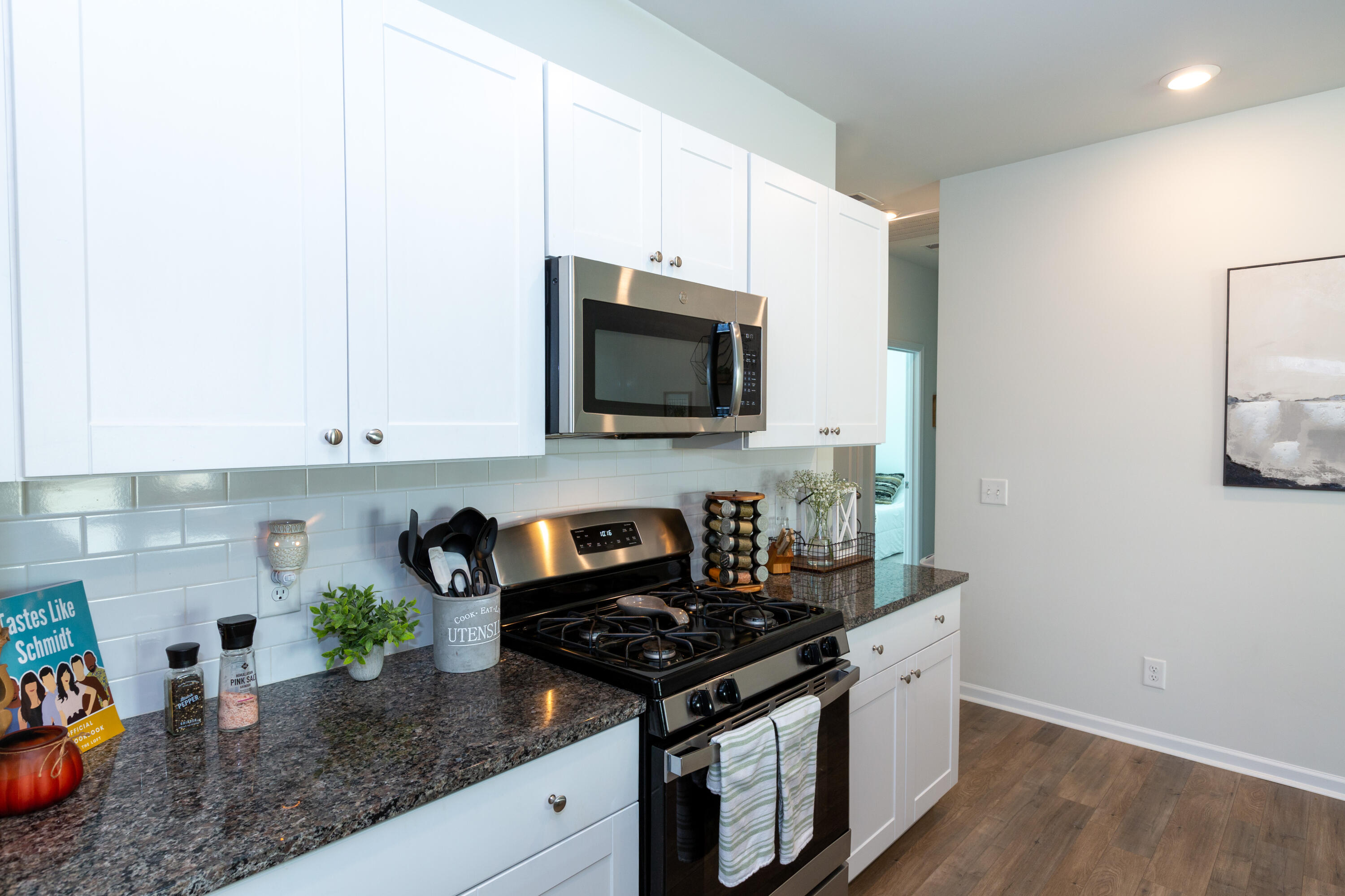 519 Spanish Wells Road Summerville, SC 29486 - Photo 14 of 33 519_Spanish_Wells_Rd_Brett_Martin_Photog