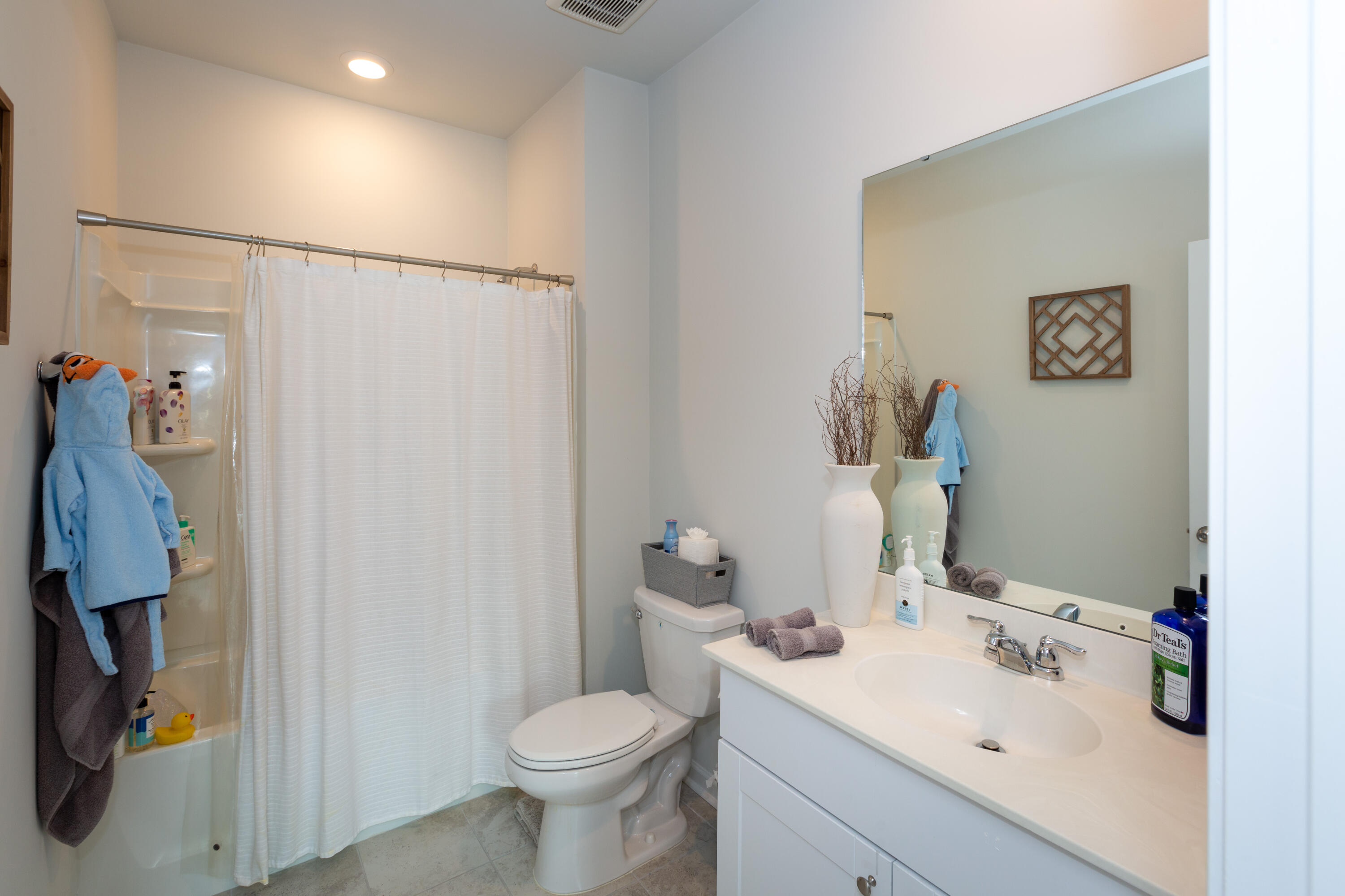 519 Spanish Wells Road Summerville, SC 29486 - Photo 25 of 33 519_Spanish_Wells_Rd_Brett_Martin_Photog