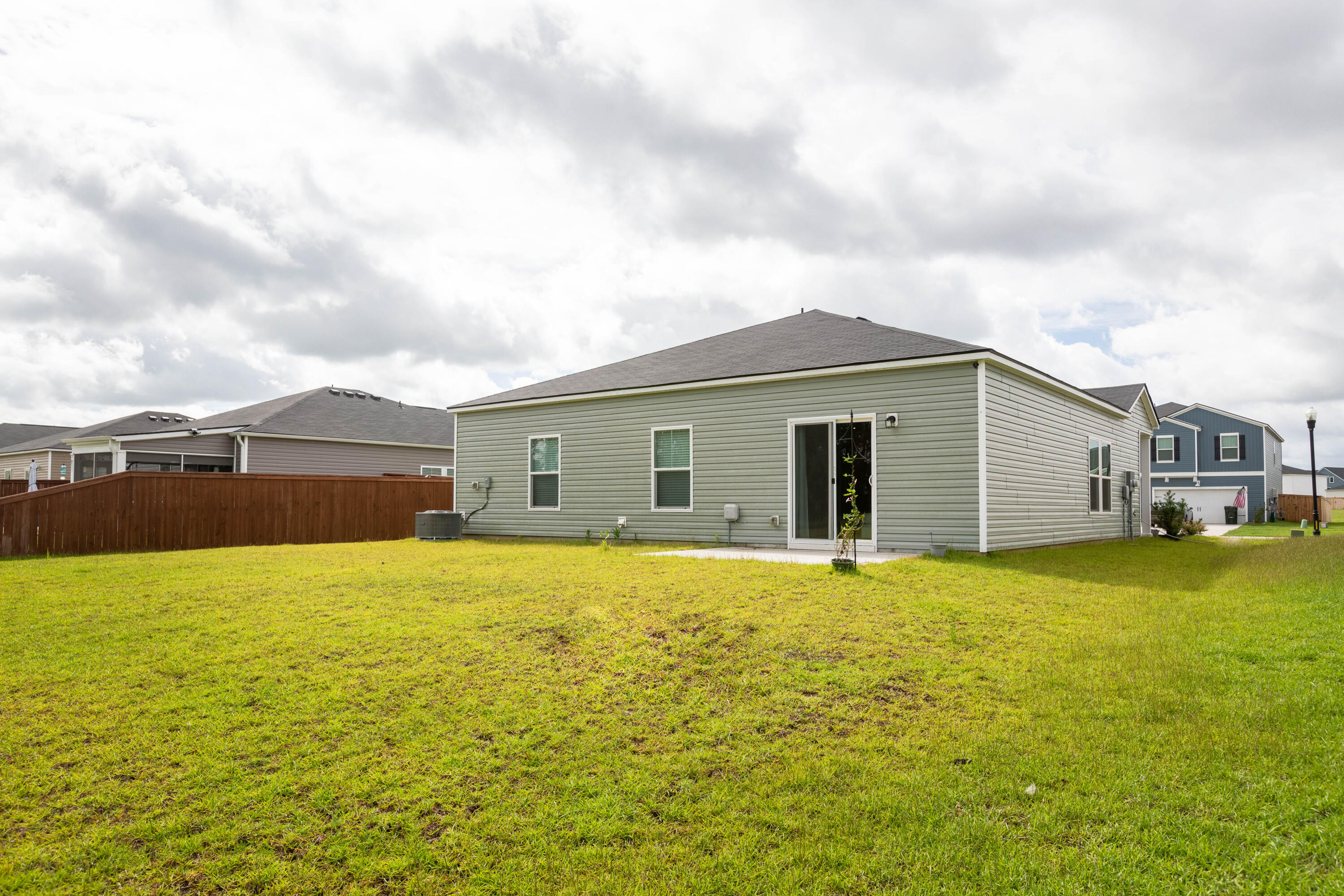 519 Spanish Wells Road Summerville, SC 29486 - Photo 30 of 33 519_Spanish_Wells_Rd_Brett_Martin_Photog