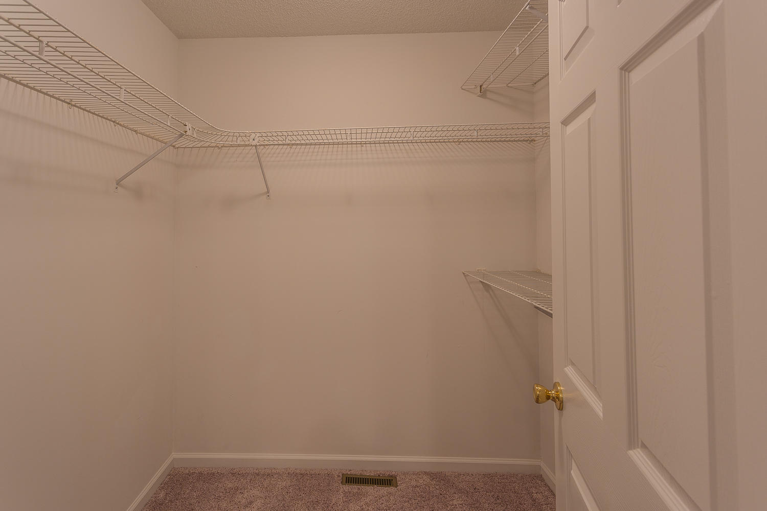 710 East Broomtown Road LaFayette, GA 30728 - Photo 21 of 34 710 E Broomtown-50