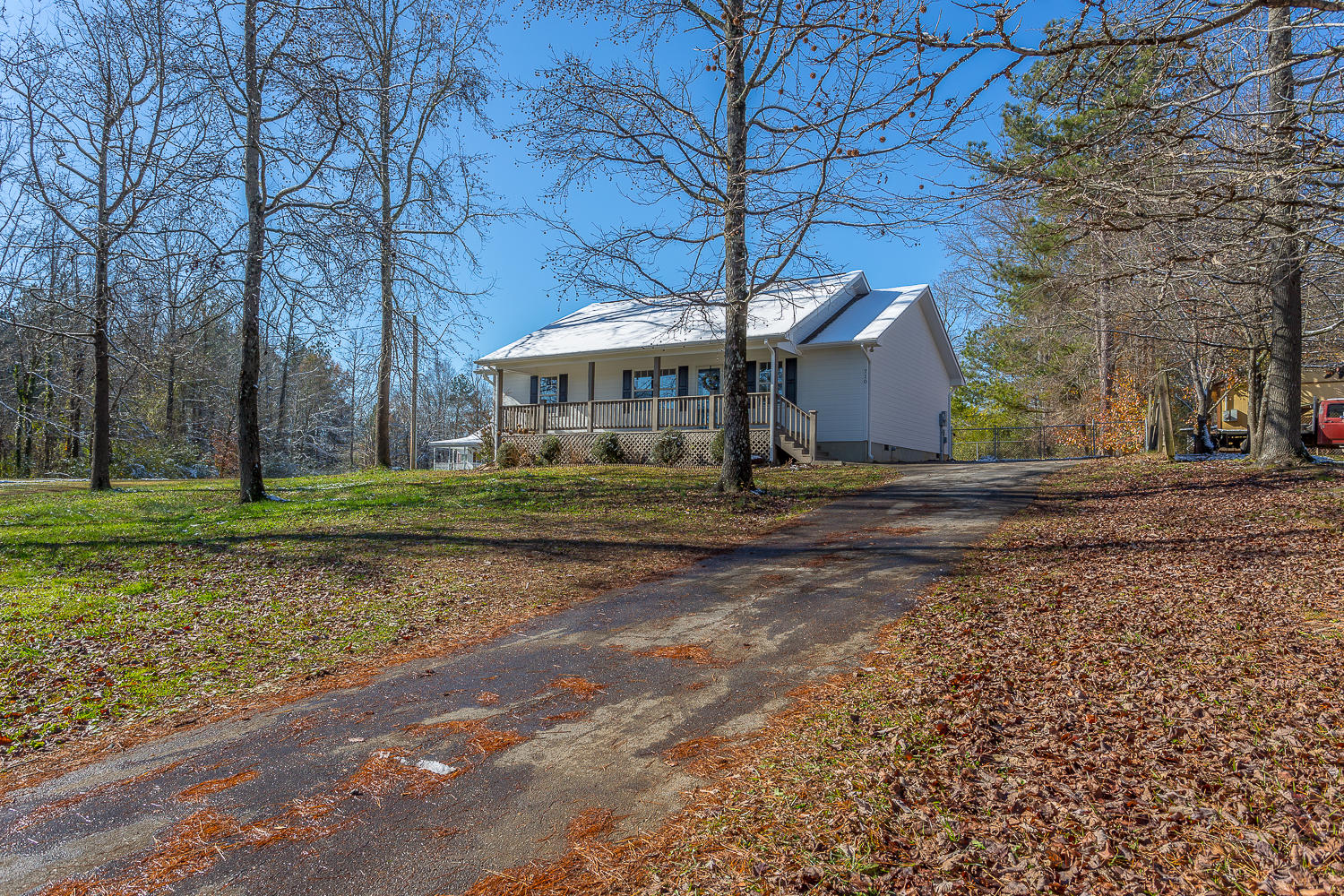 710 East Broomtown Road LaFayette, GA 30728 - Photo 3 of 34 710 E Broomtown-4