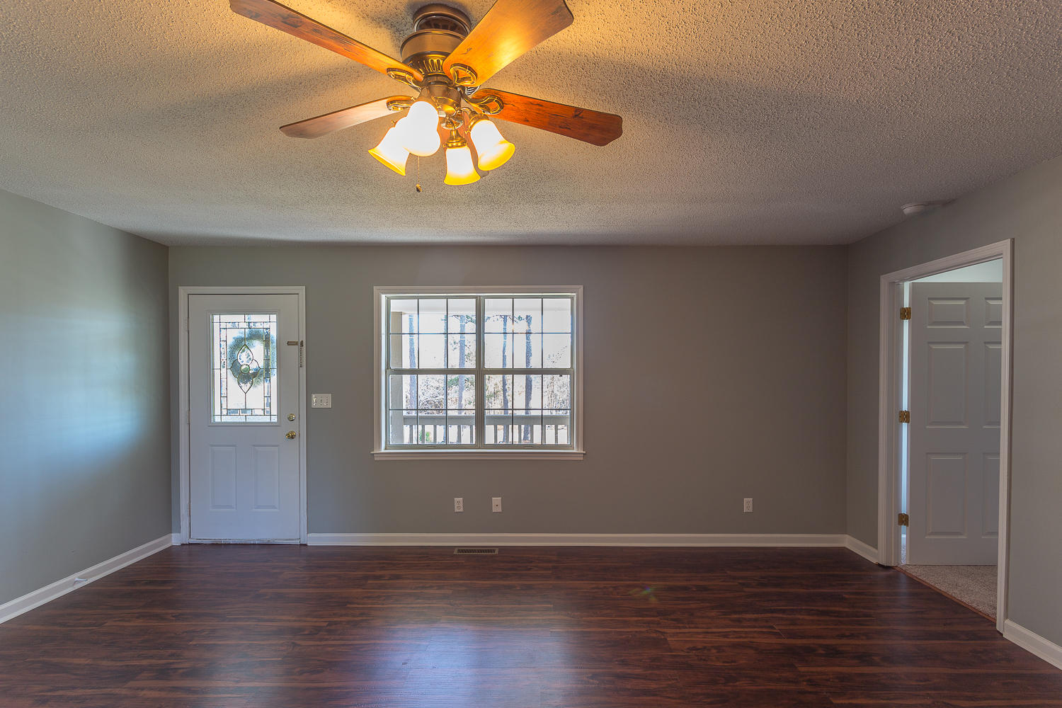 710 East Broomtown Road LaFayette, GA 30728 - Photo 8 of 34 710 E Broomtown-53