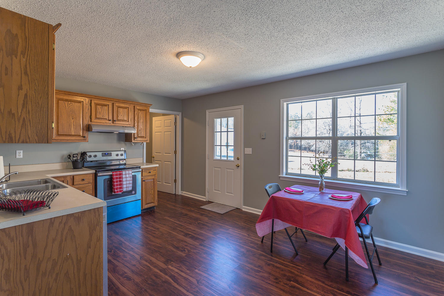 710 East Broomtown Road LaFayette, GA 30728 - Photo 9 of 34 710 E Broomtown-23