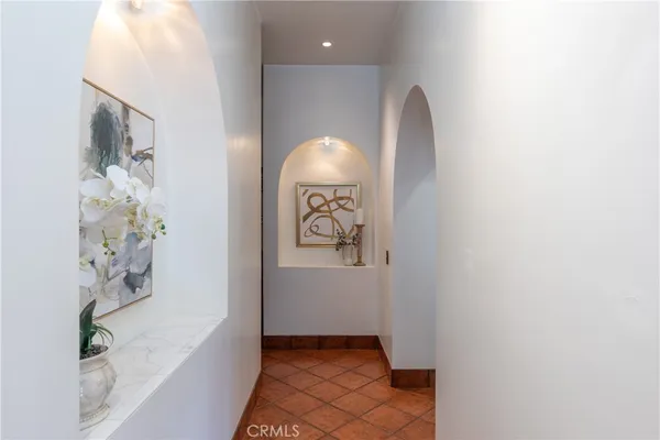 $1,599,000 | 3638 Lewis Avenue, Long Beach, CA 90807