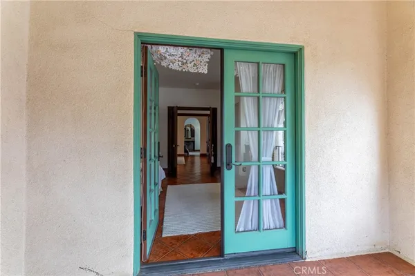 $1,599,000 | 3638 Lewis Avenue, Long Beach, CA 90807