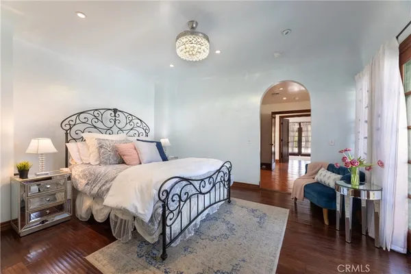 $1,599,000 | 3638 Lewis Avenue, Long Beach, CA 90807
