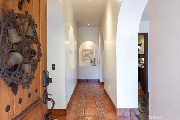 $1,599,000 | 3638 Lewis Avenue, Long Beach, CA 90807