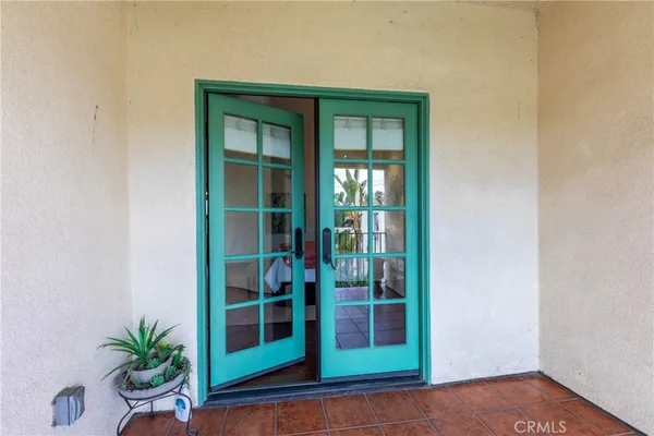 $1,599,000 | 3638 Lewis Avenue, Long Beach, CA 90807