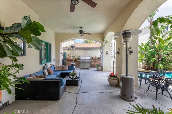 $1,599,000 | 3638 Lewis Avenue, Long Beach, CA 90807