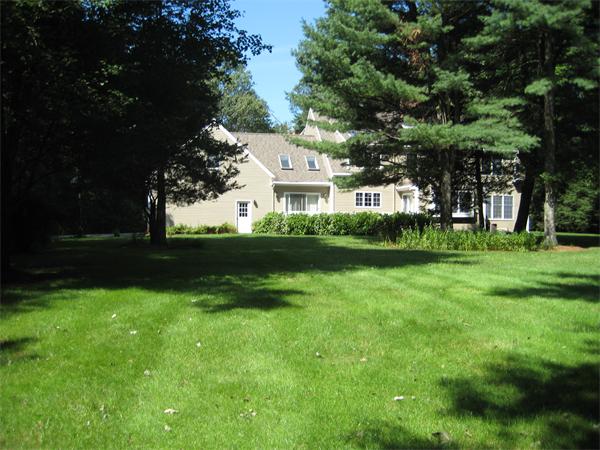 6 Draper Road Dover, MA 02030 - Photo 2 of 21 Gallery Image 2