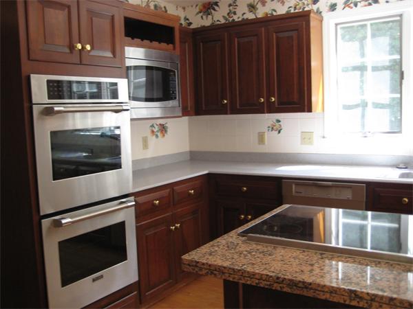 6 Draper Road Dover, MA 02030 - Photo 3 of 21 Gallery Image 3