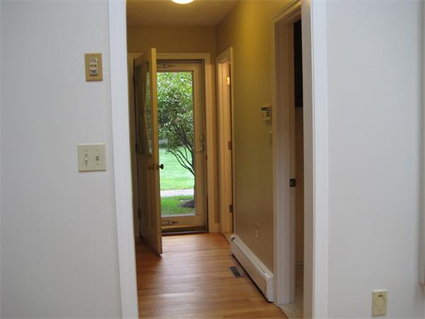 6 Draper Road Dover, MA 02030 - Photo 5 of 21 Gallery Image 5