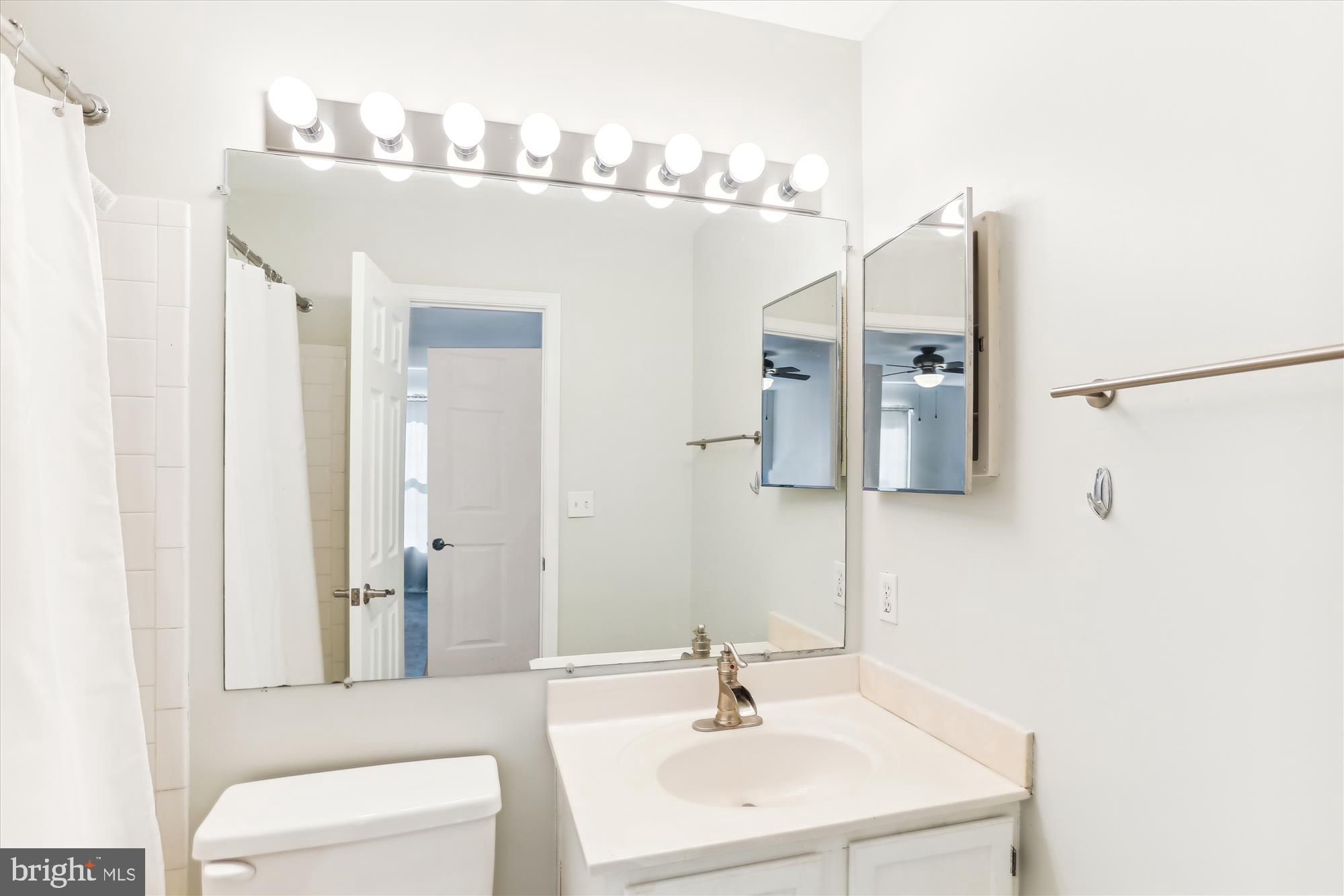 9419 Nicklaus Lane, Unit 58 Laurel, MD 20708 - Photo 25 of 28 Primary Bath