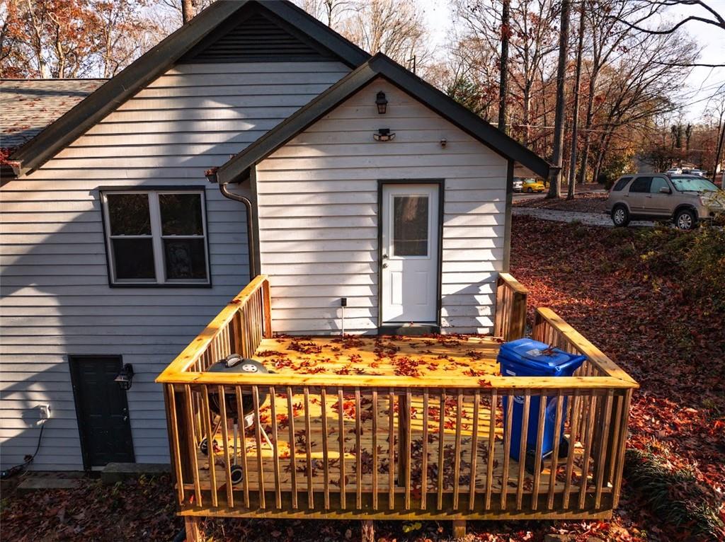 5027 Post Rd Court Stone Mountain, GA 30088 - Photo 3 of 33