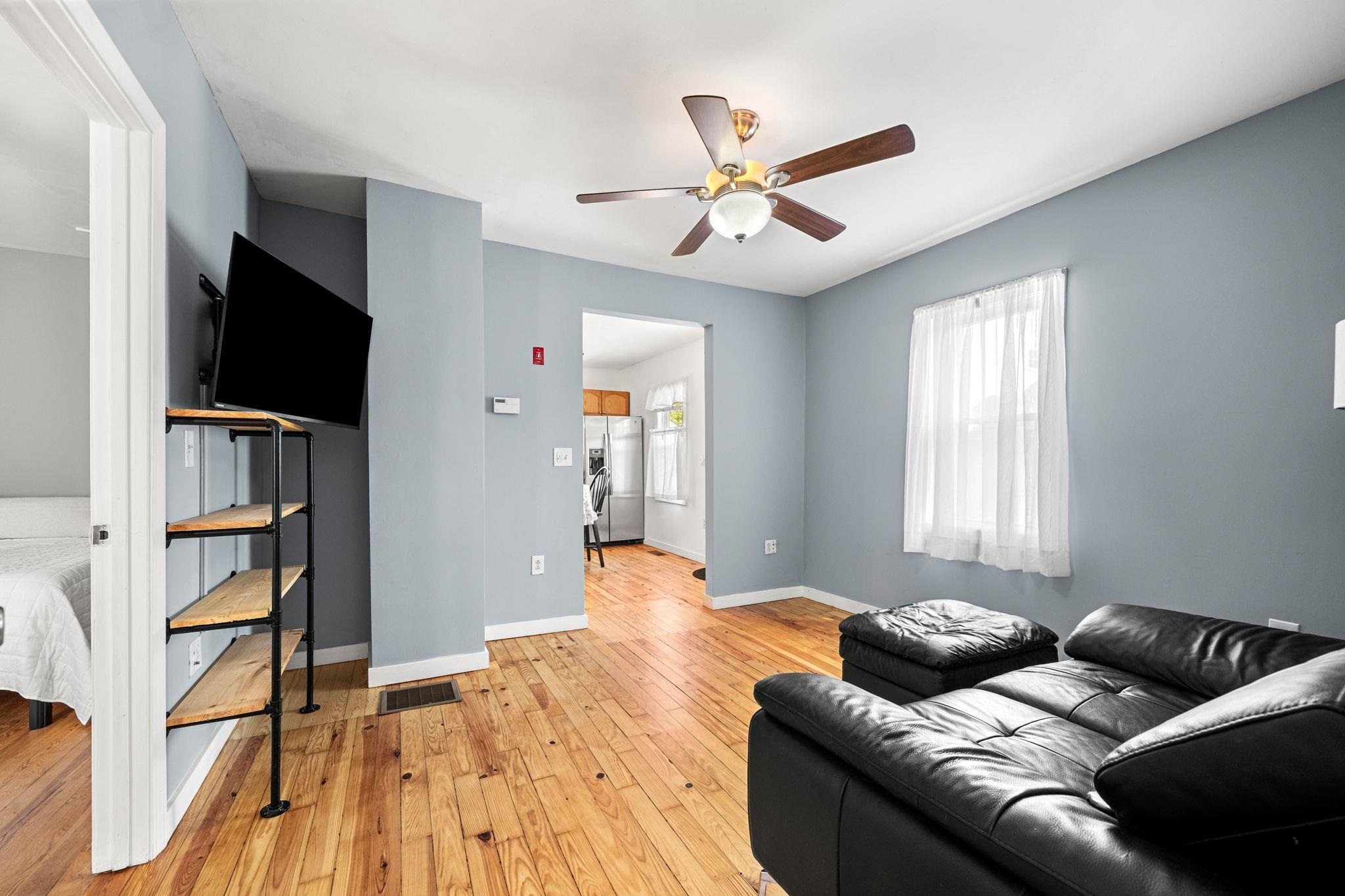 28 McDuffee Street Rochester, NH 03867 - Photo 20 of 25