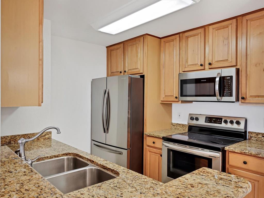 8933 Manor Loop, Unit 105 Bradenton, FL 34202 - Photo 16 of 44