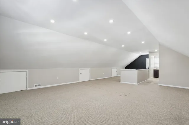 $465,000 | 6 Cedar Road, Wallingford, PA 19086