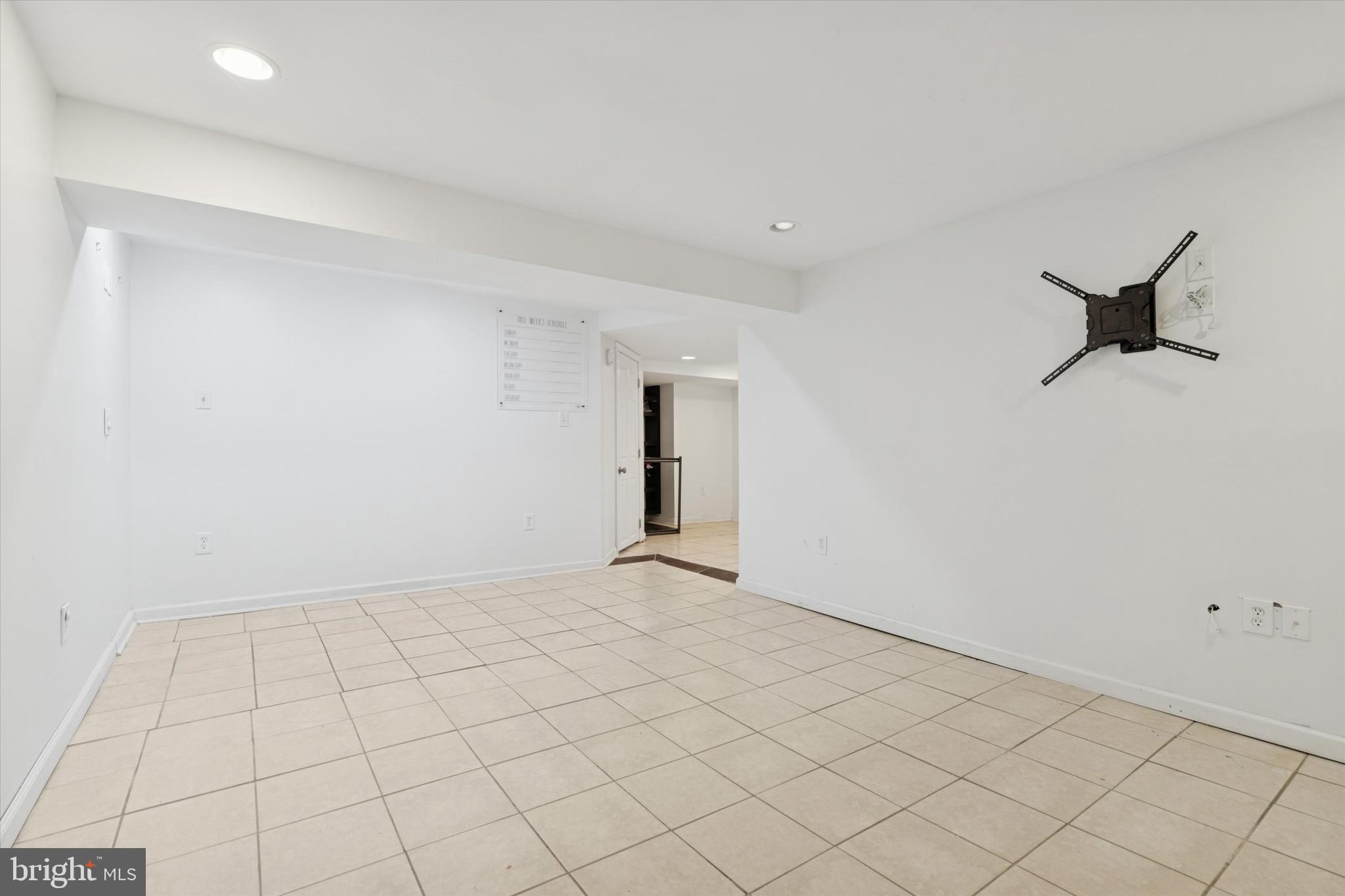 6 Cedar Road Wallingford, PA 19086 - Photo 29 of 36 a view of an empty room