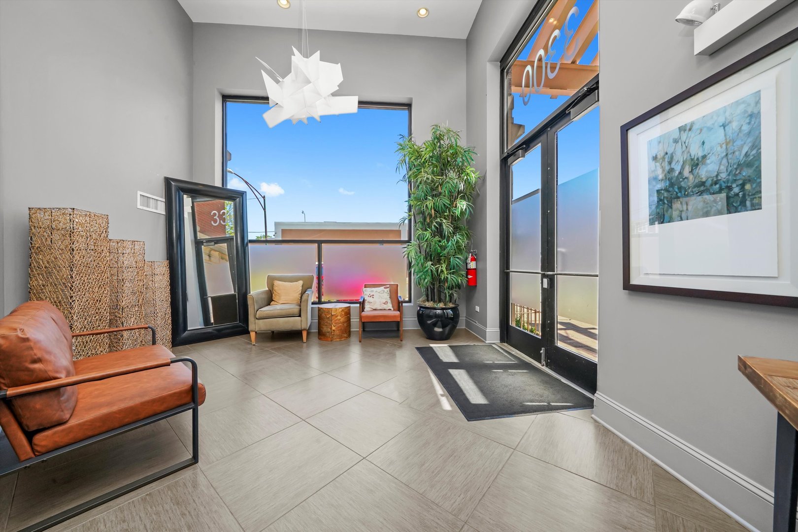 3300 West Irving Park Road, Unit F4 Chicago, IL 60618 - Photo 15 of 18 Gallery Image 15