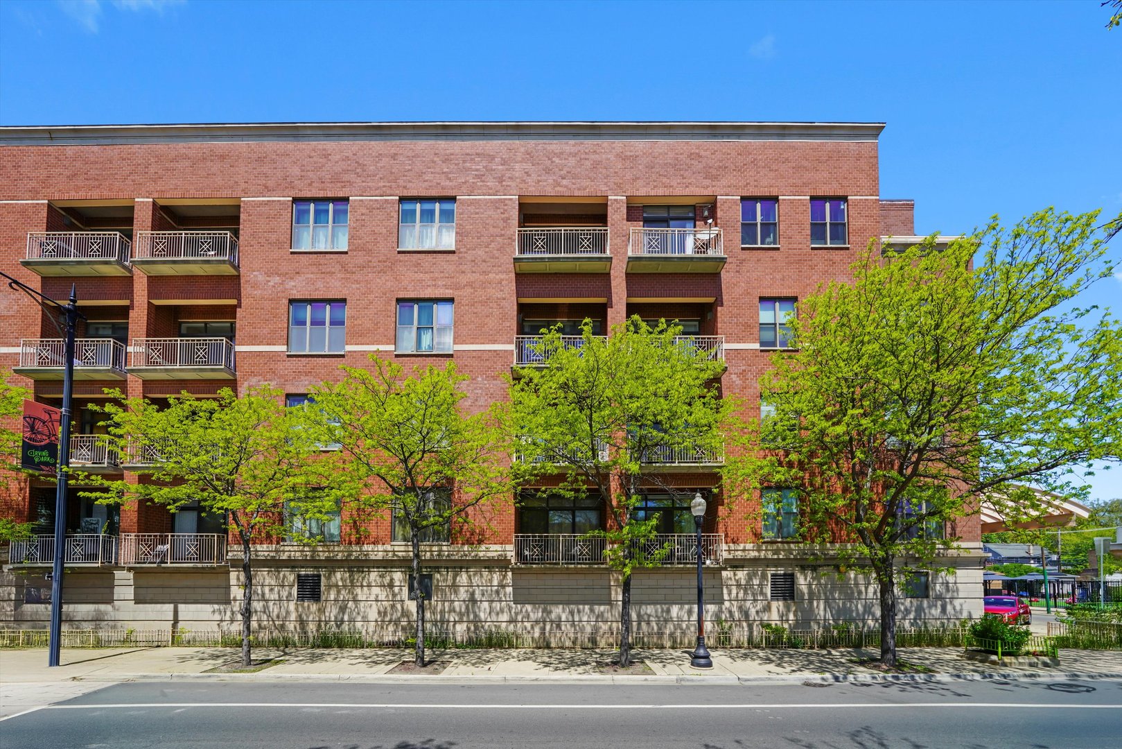 3300 West Irving Park Road, Unit F4 Chicago, IL 60618 - Photo 17 of 18 Gallery Image 17