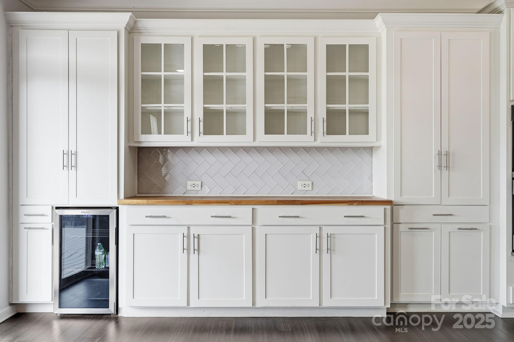 2612 Keady Mill Loop Kannapolis, NC 28081 - Photo 17 of 48 a view of kitchen with granite countertop cabinets