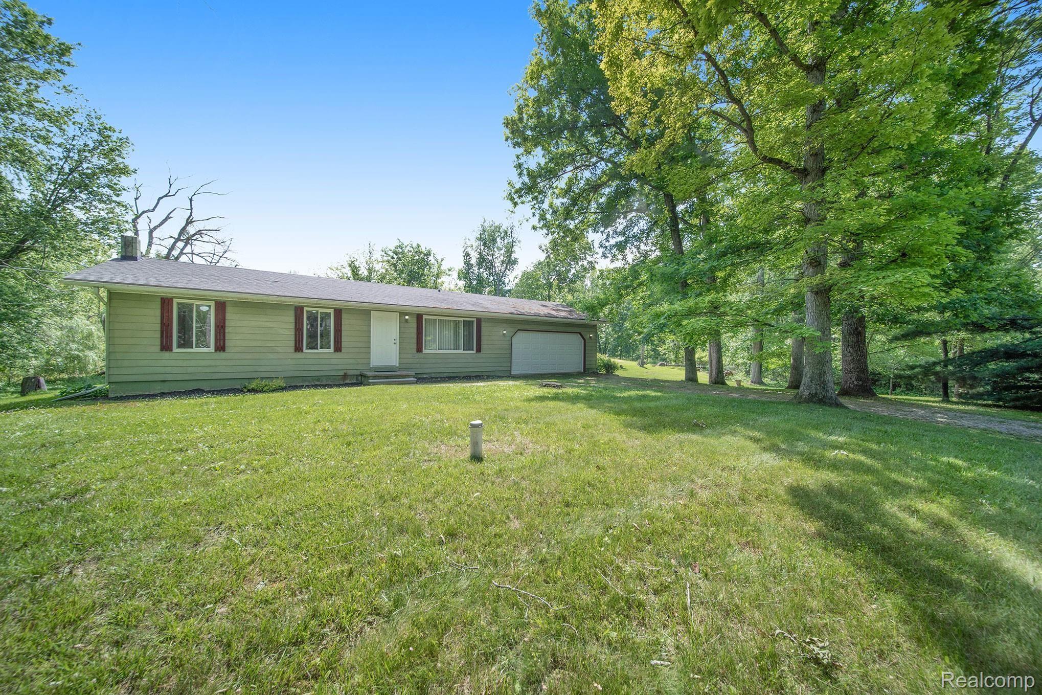 3677 Gregory Road Gregory, MI 48137 - Photo 1 of 23 3677-Gregory_41.jpg