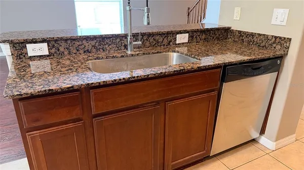 $2,200 | 12701 Saulston Place, Hudson, FL 34669