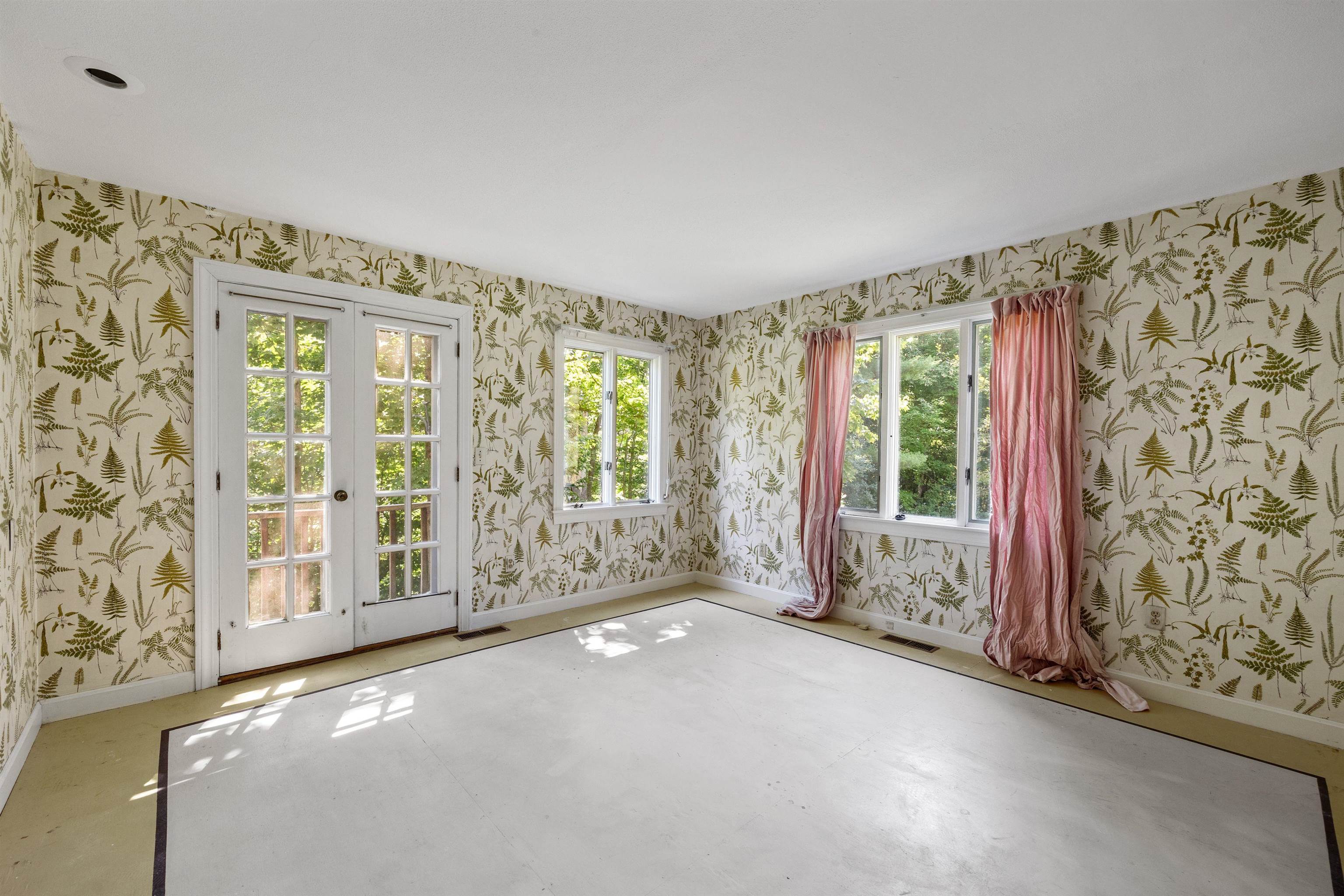 53 Stickney Hill Road Concord, NH 03301 - Photo 9 of 40