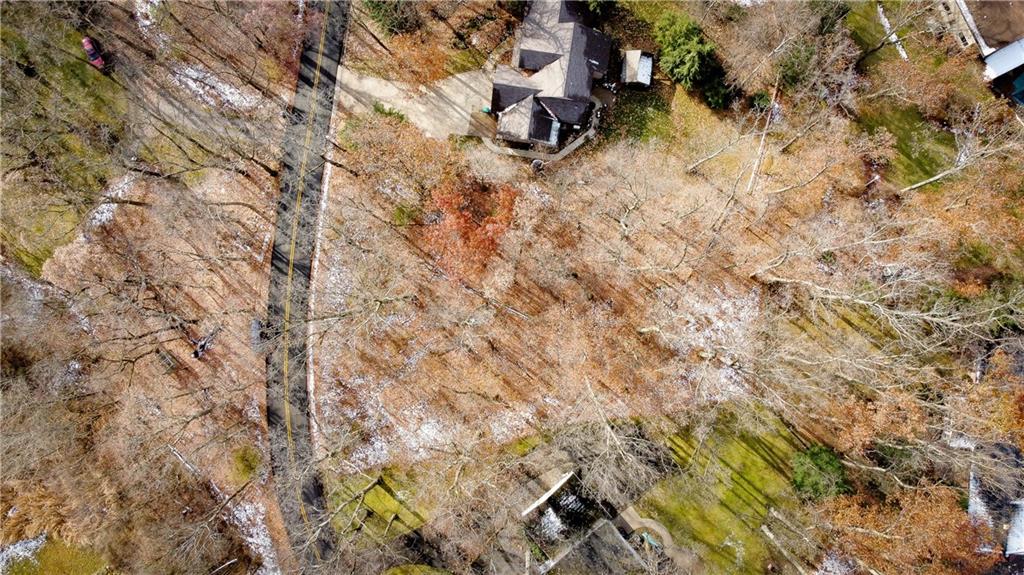 307 Evans Road Butler, PA 16001 - Photo 2 of 9 a backyard of a house