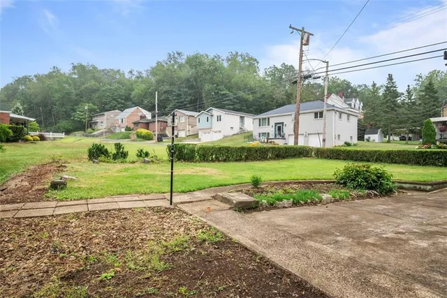 $220,900 | 835 Charles Street, Carnegie, PA 15106