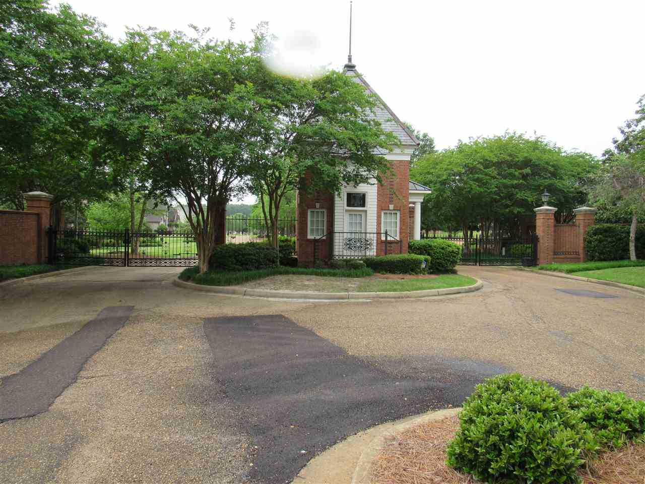 184 Parke Drive Ridgeland, MS 39157 - Photo 2 of 49 Photo 2