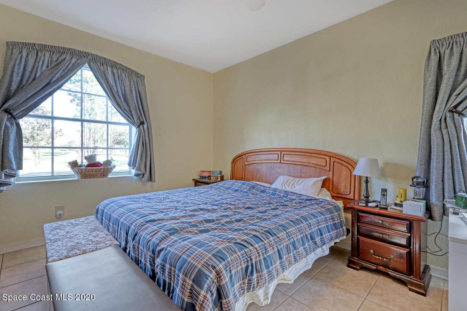 4370 Albritton Road St. Cloud, FL 34772 - Photo 51 of 82 Guest house 1st bedroom