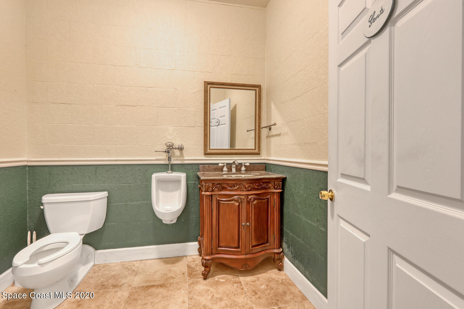 4370 Albritton Road St. Cloud, FL 34772 - Photo 69 of 82 Hall 2nd 1/2 bath