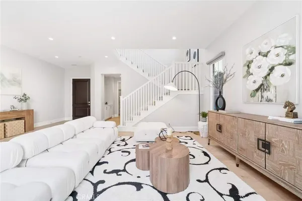 $2,335,000 | 117 Donati, Irvine, CA 92602