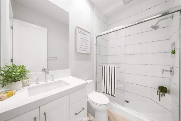 $2,335,000 | 117 Donati, Irvine, CA 92602