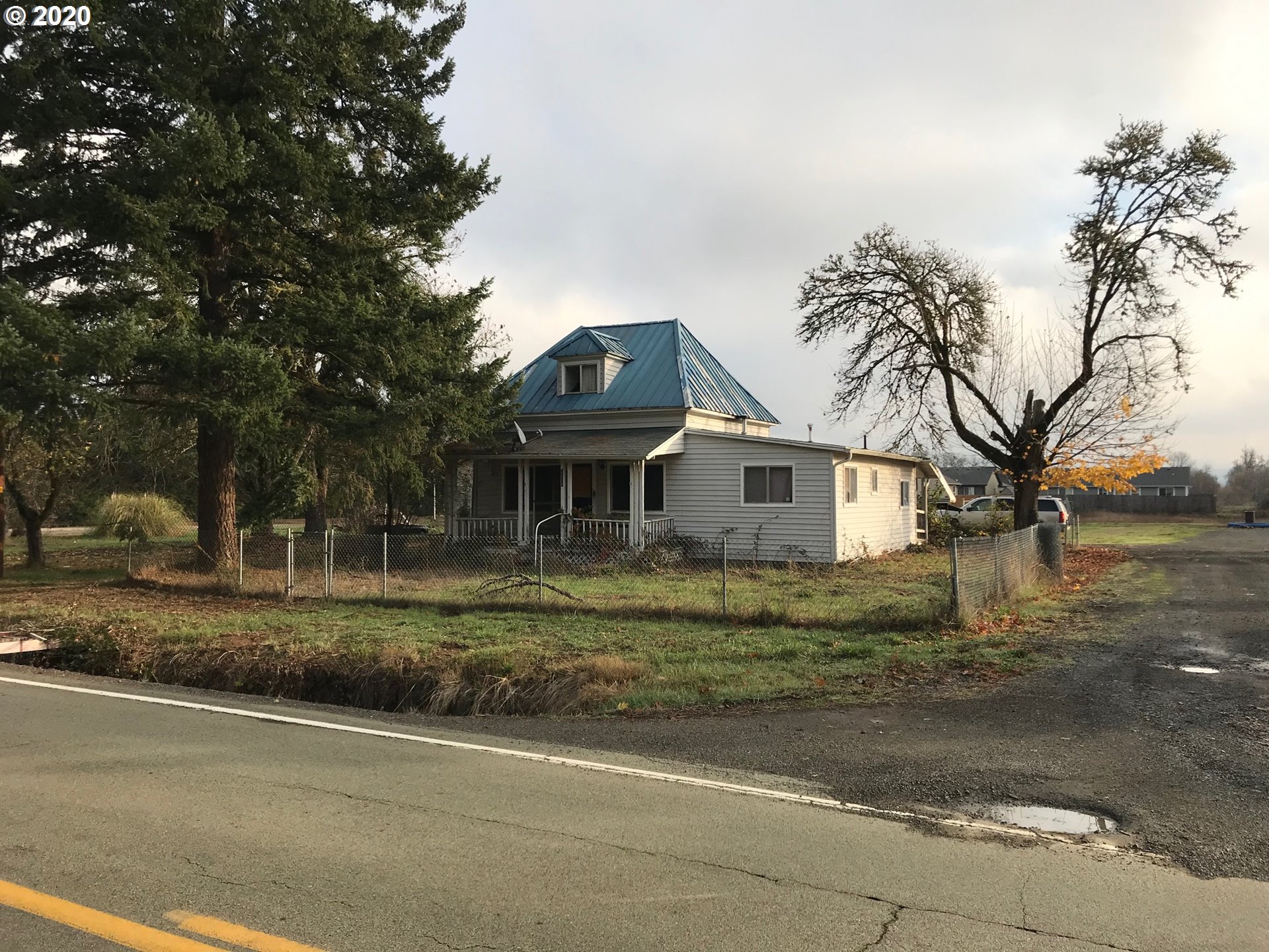 2233 Northwest Brockway Road Winston, OR 97496 - Photo 1 of 5 Gallery Image 1