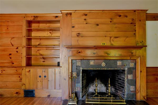 5 Standish Road Wellesley, MA 02481 - Photo 3 of 15