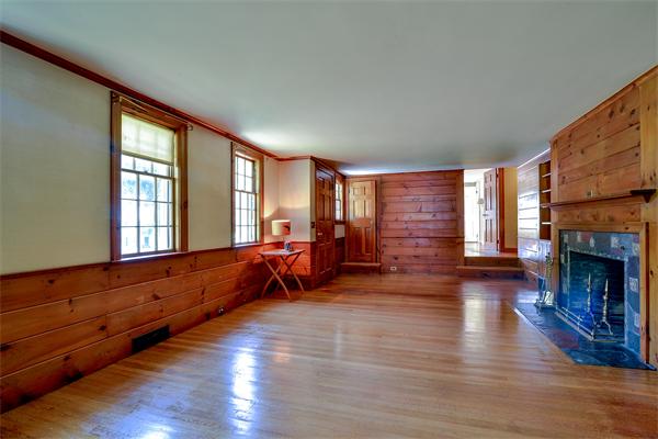5 Standish Road Wellesley, MA 02481 - Photo 5 of 15