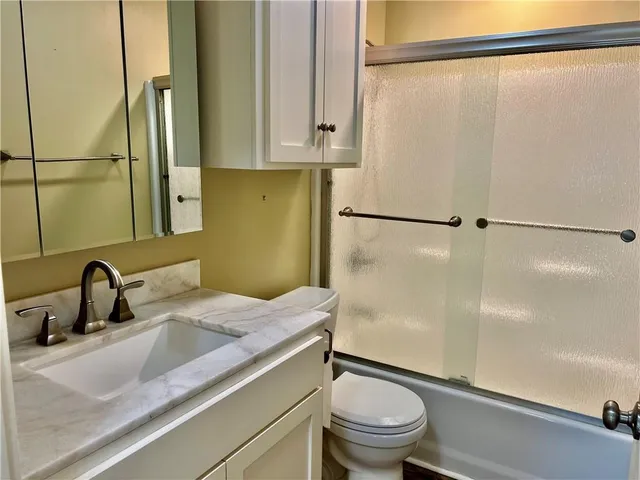 $319,000 | 30 H Strange Road, Lecompte, LA 71346