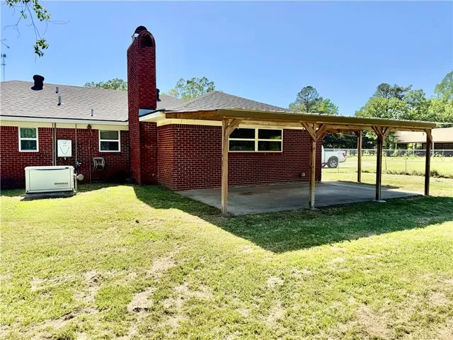 $319,000 | 30 H Strange Road, Lecompte, LA 71346